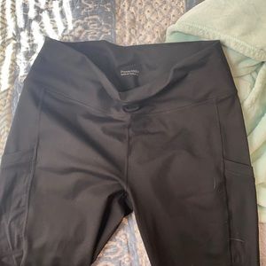 Fabletics powerhouse capris XXL